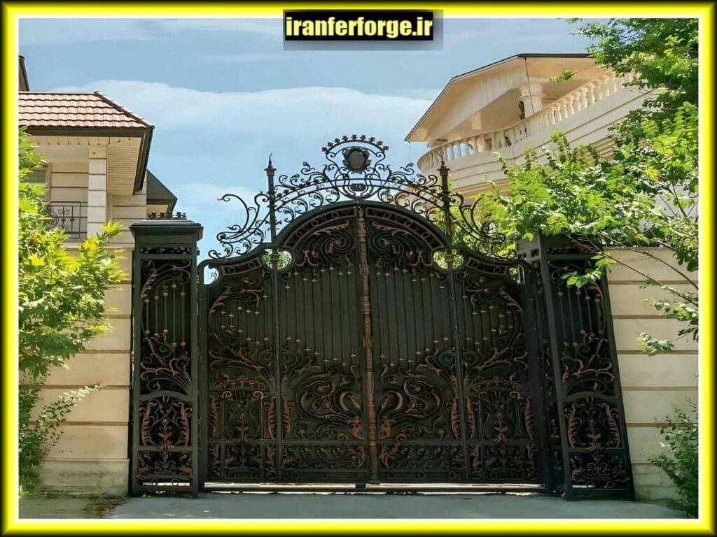 درب حیاط ویلایی و اهمیت طراحی مناسب