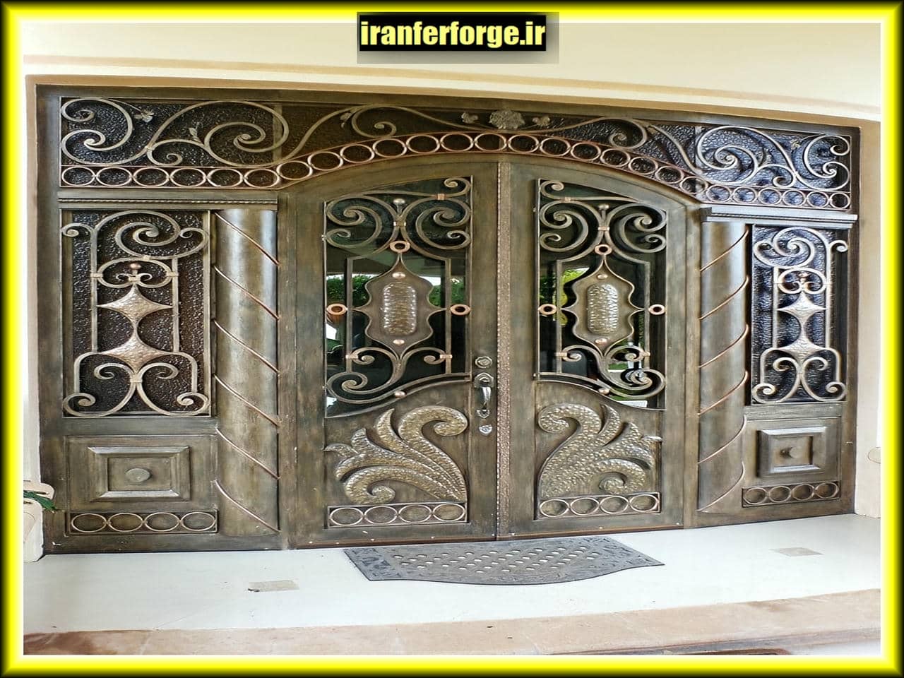 راهنمای نصب و نگهداری درب حیاط