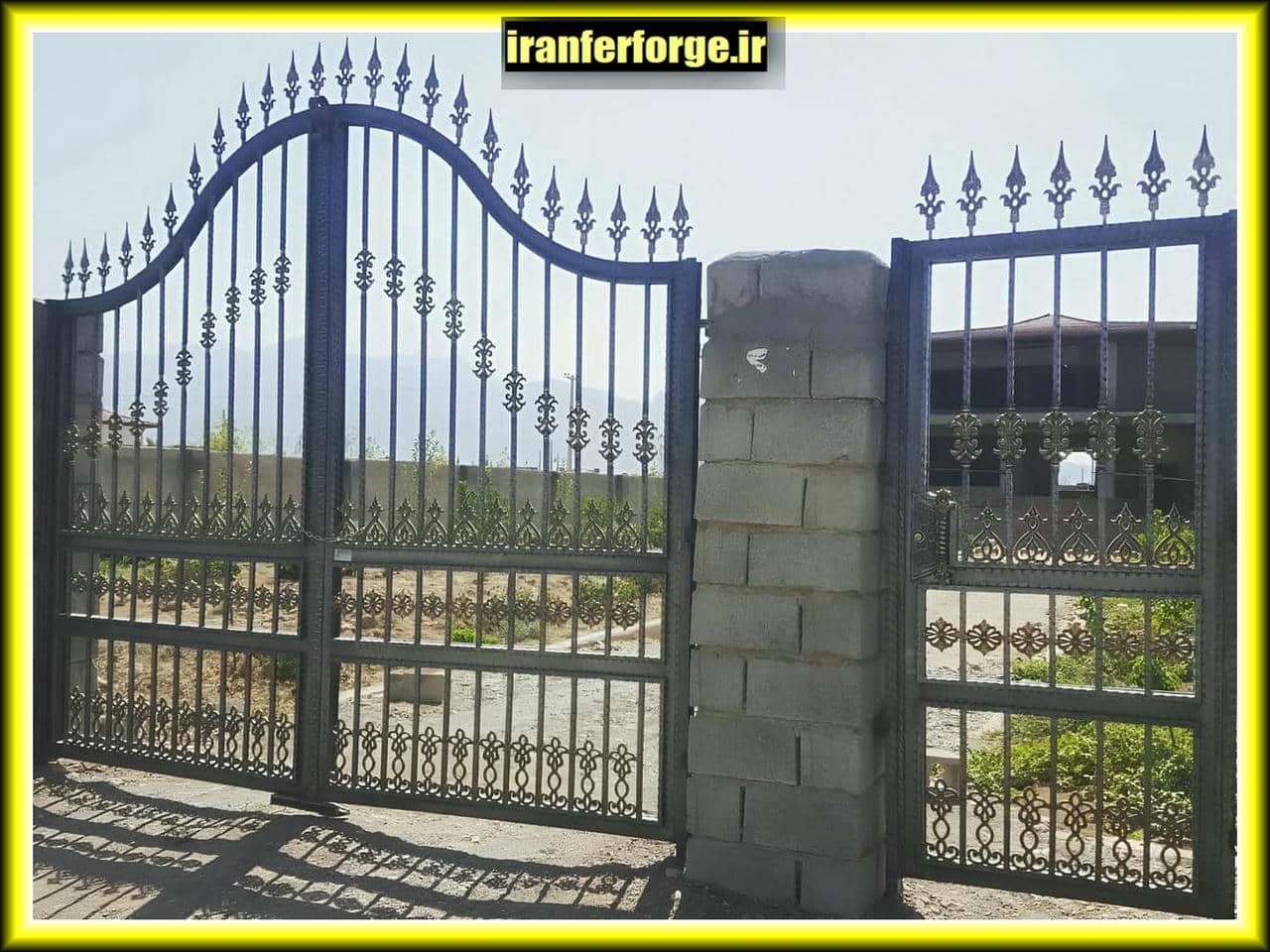 بهترین مدل های درب حیاط ساده و شیک