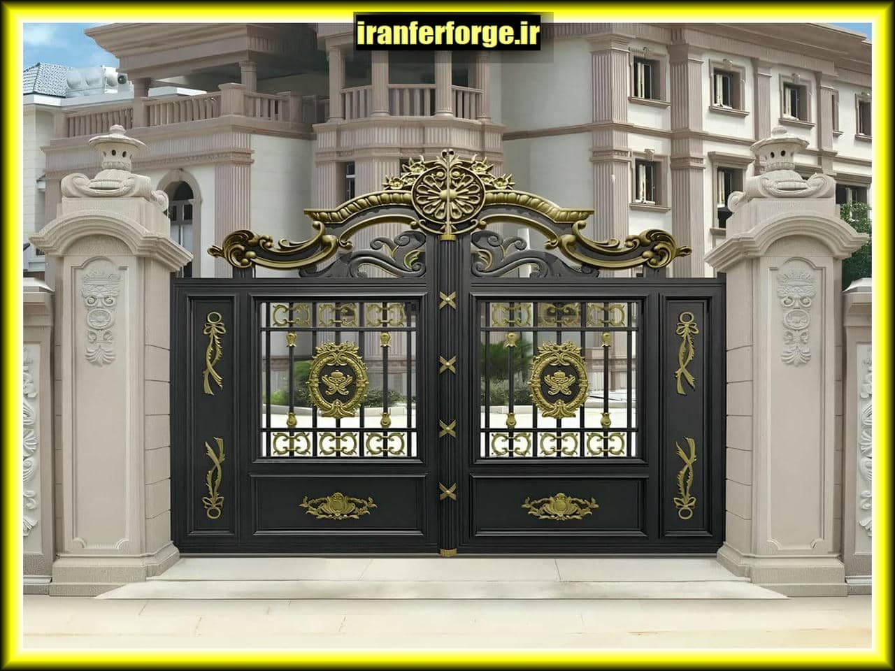 تفاوت درب فرفورژه ورودی ماشین رو و نفررو چیست؟