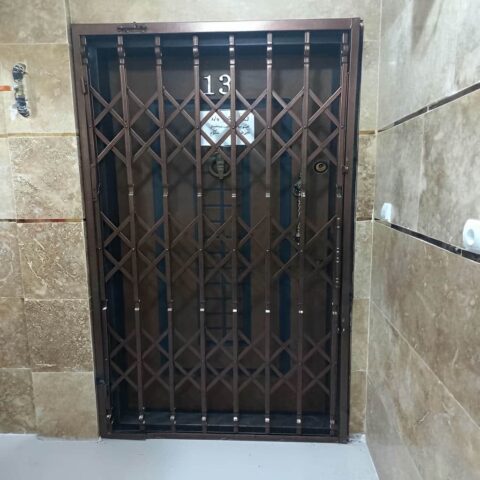 حفاظ آکاردئونی 3 گل تسمه 2