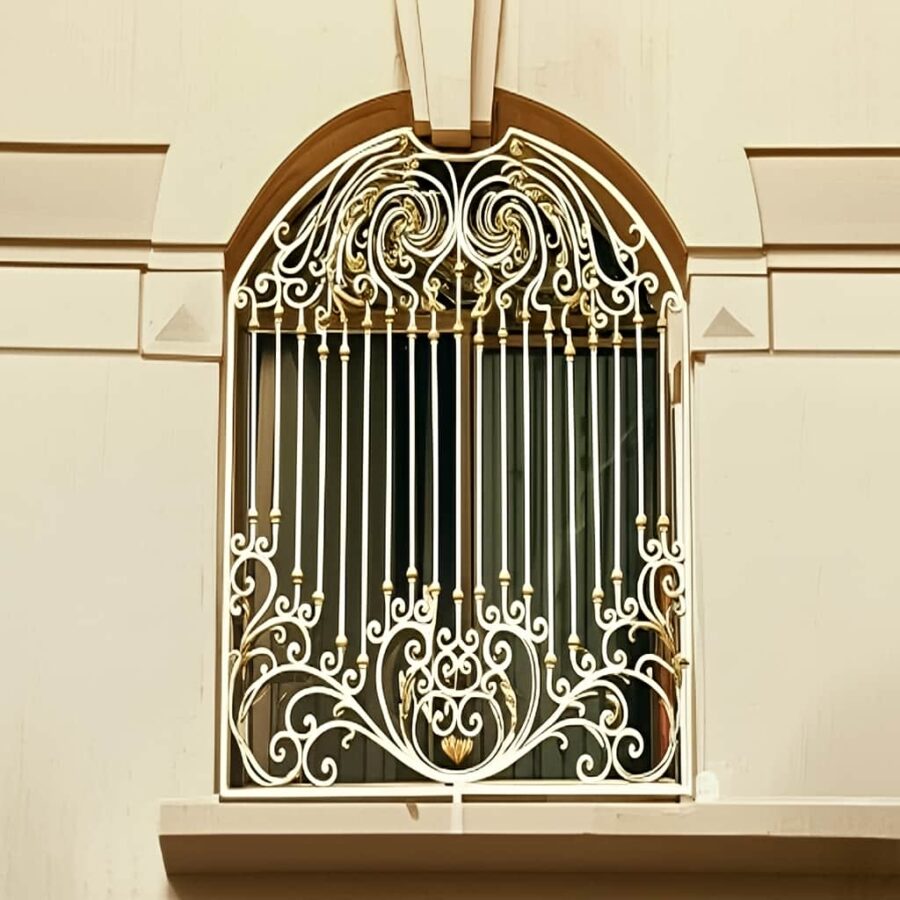 حفاظ پنجره نصب استاندارد