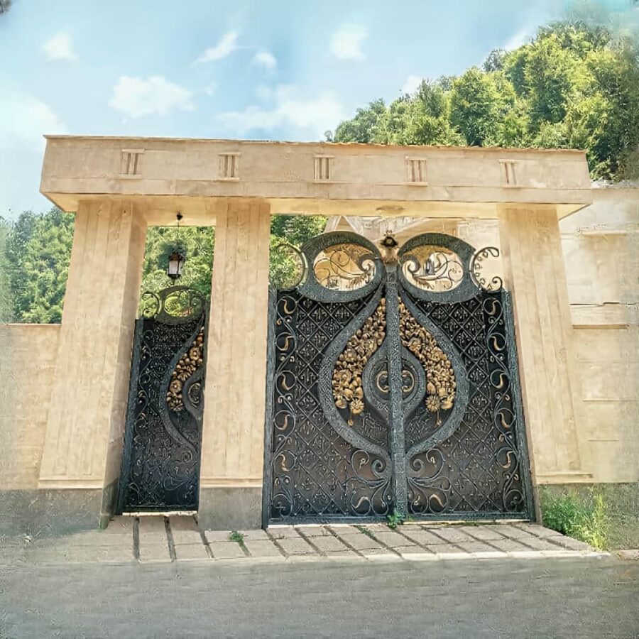 کارخانه تولید درب فلزی دسته گل فرفورژه