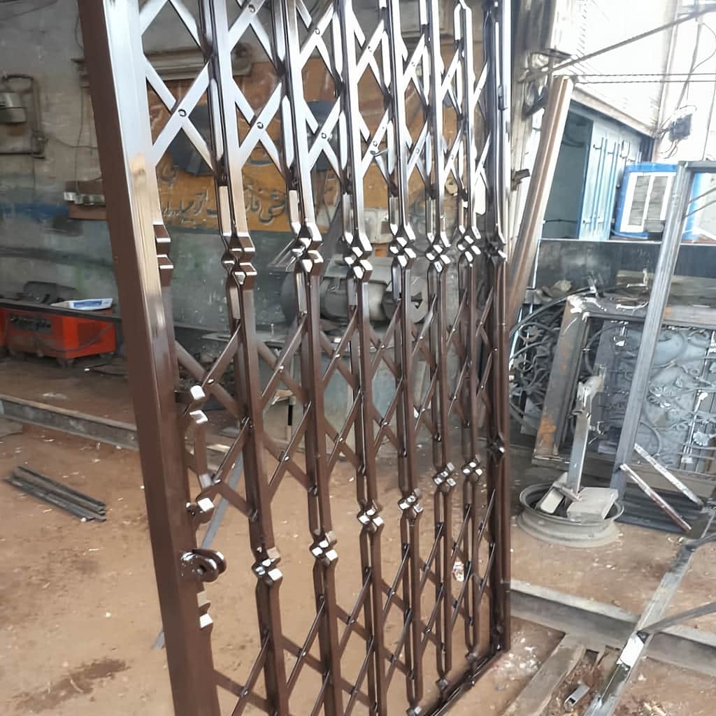 قیمت درب آکاردئونی حفاظ خانه سه گل در اصفهان