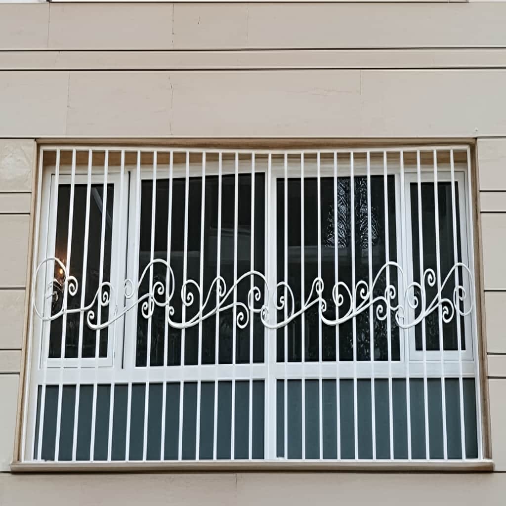 قیمت حفاظ پنجره فلزی فرفورژه در سقز