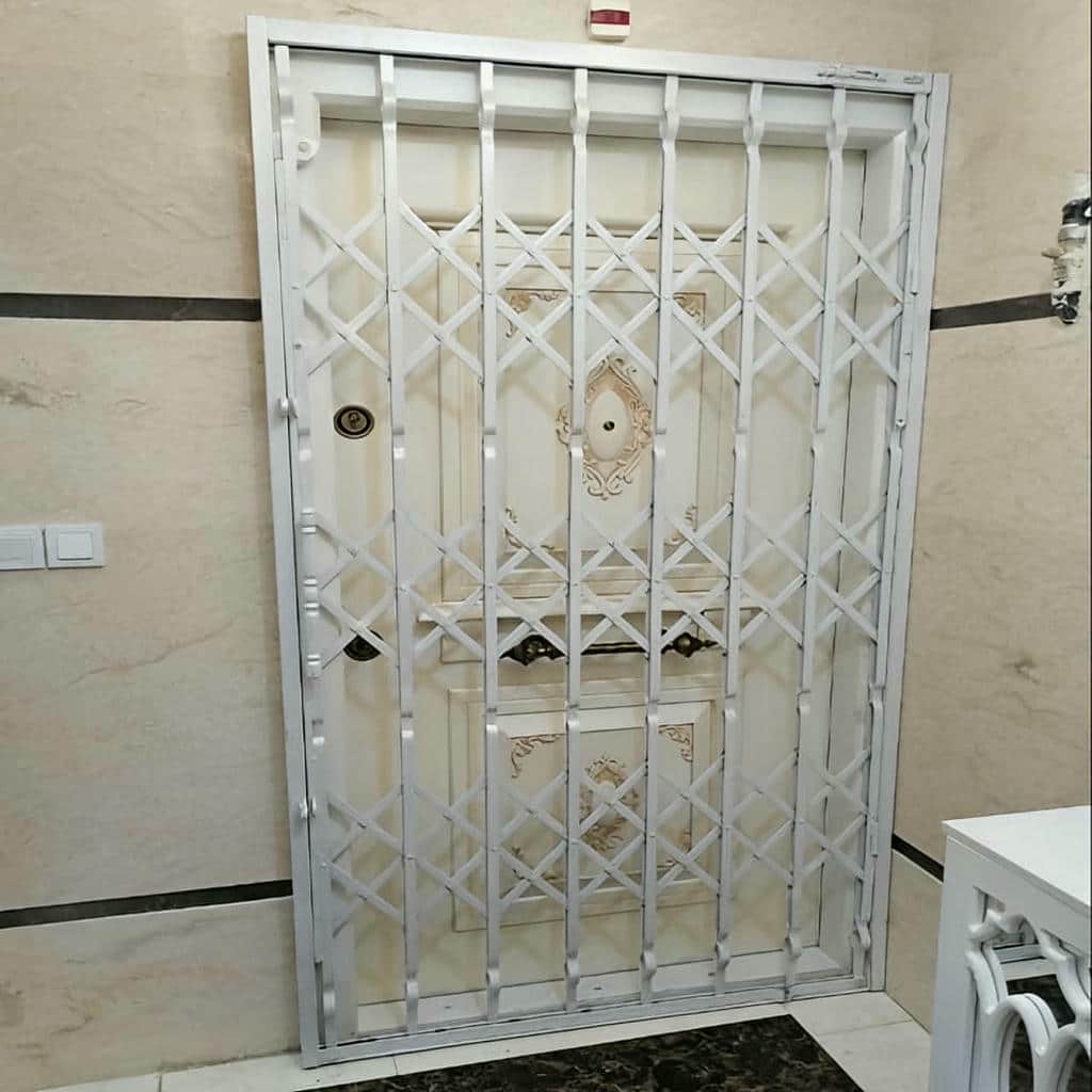 قفل درب آکاردئونی ضد برش با ساختار بازدارنده