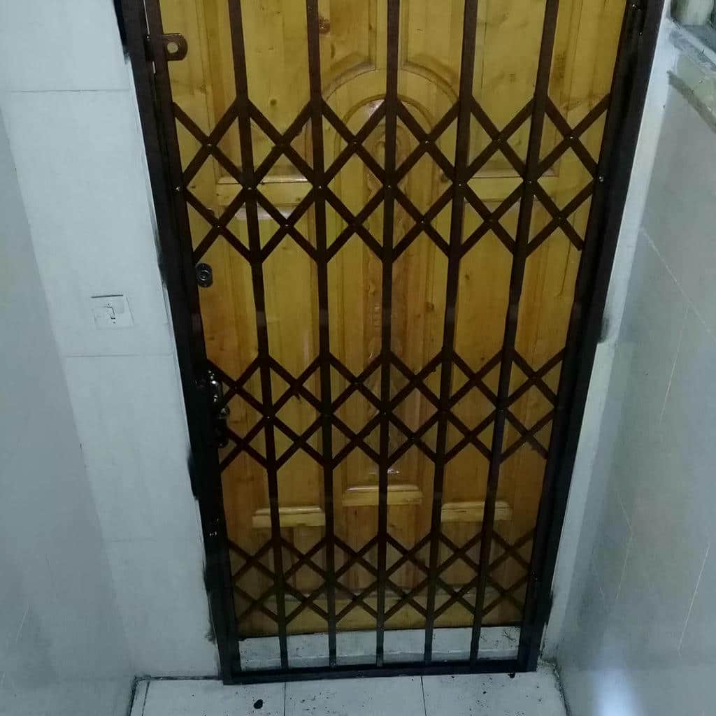 درب آکاردئونی در فردیس کرج