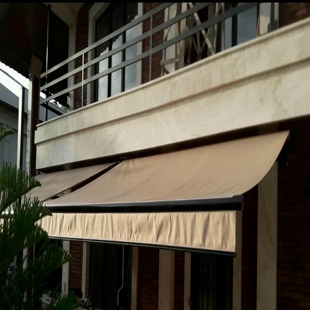 نصب سایبان برقی اتوماتیک بالکن در کمال شهر
