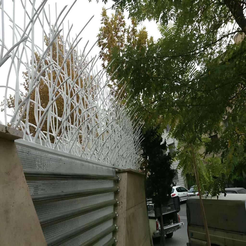 فروش حفاظ شاخ گوزنی دیوار ویلایی در بندر انزلی