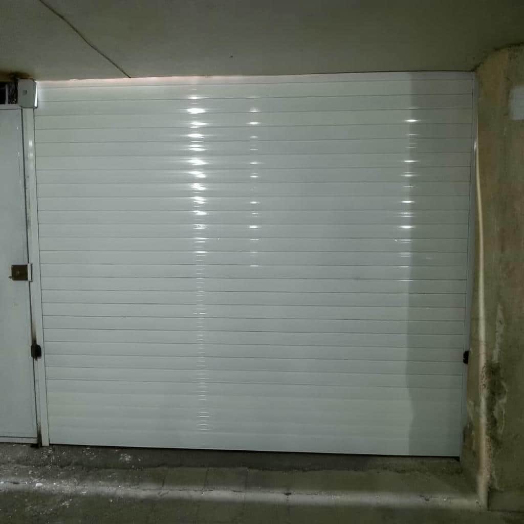 کارخانه کرکره برقی فولادی در بیرجند