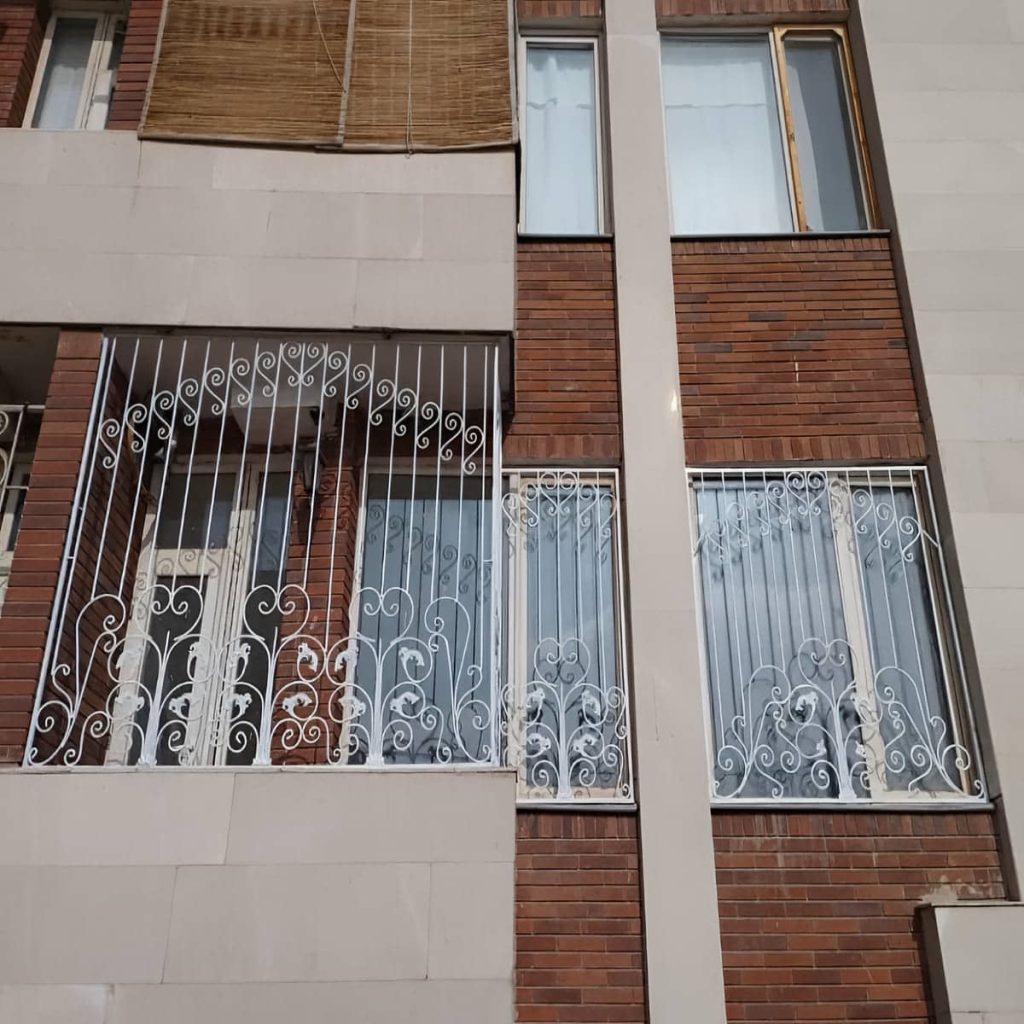 حفاظ پنجره ساده با ساختار منظم و اقتصادی