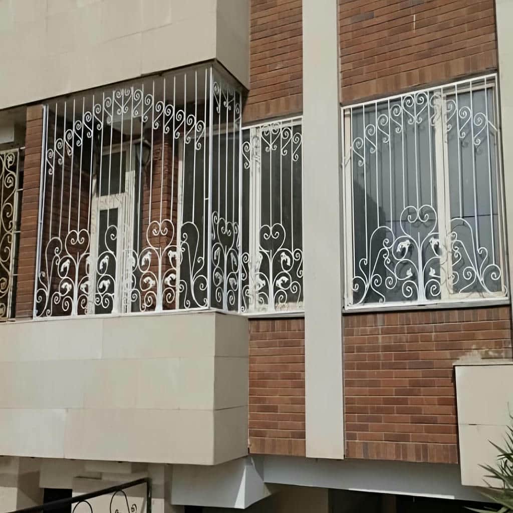 قیمت حفاظ پنجره فلزی مدرن در اردبیل
