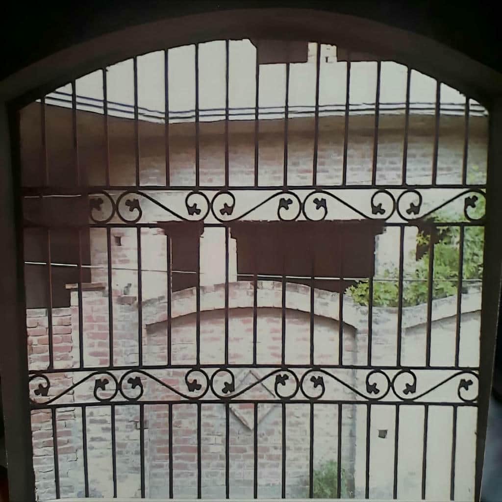 حفاظ پنجره فلزی در شیراز