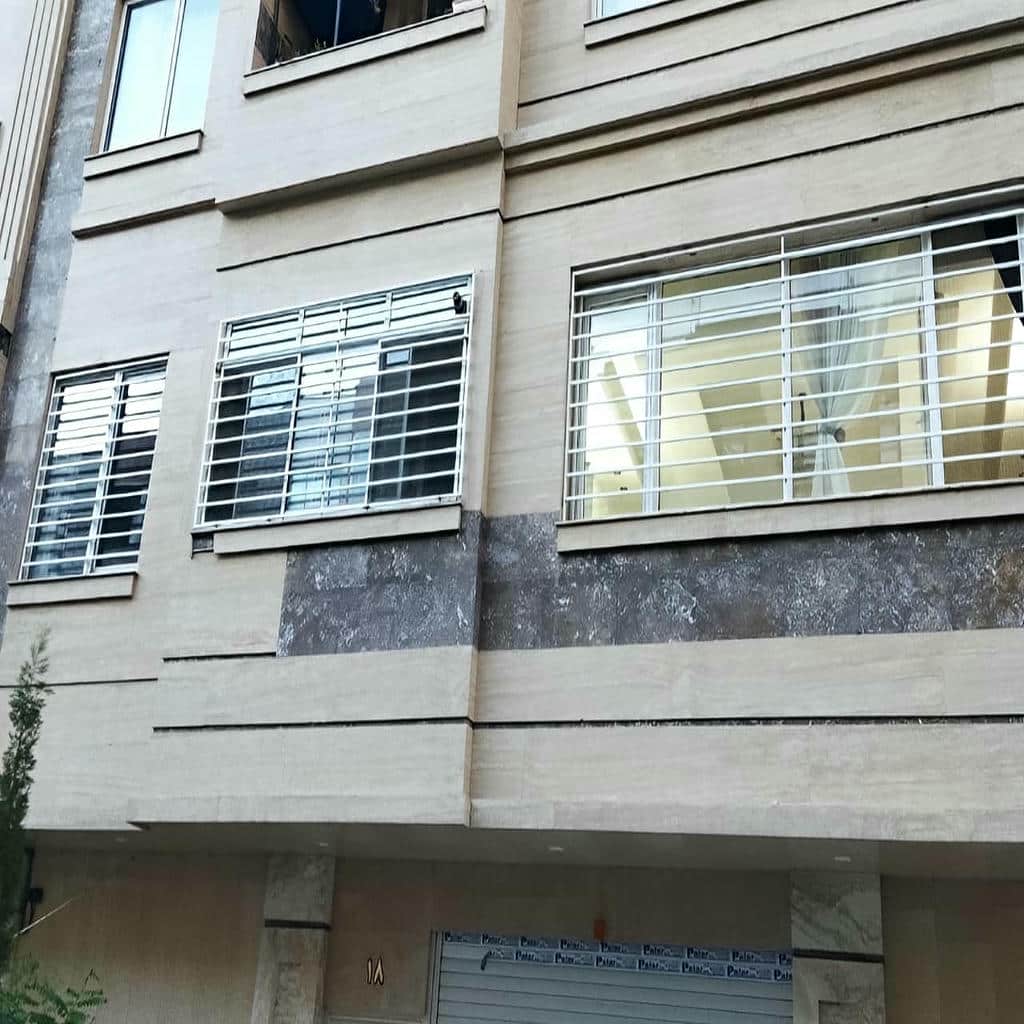 حفاظ پنجره فلزی در نوشهر