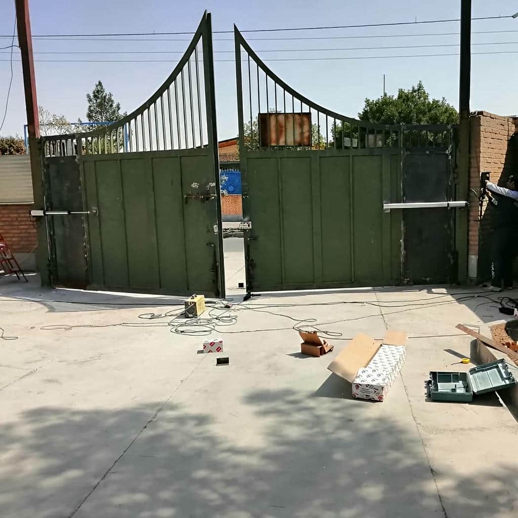 نصب جک پارکینگی نمای مدرن در کیش