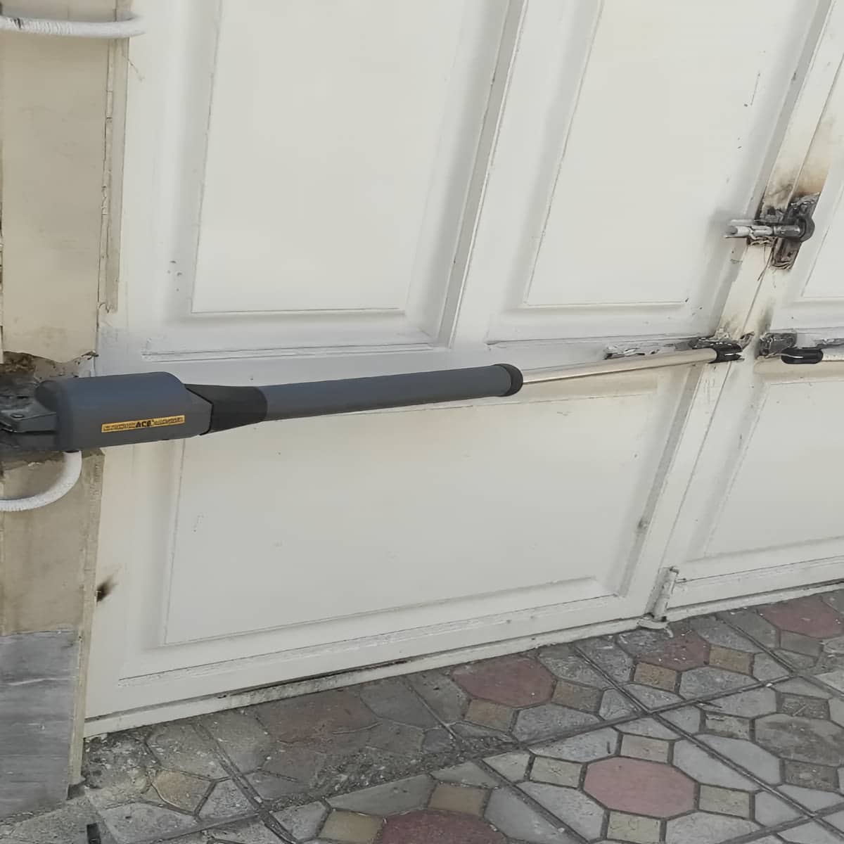 جک پارکینگی در اردبیل