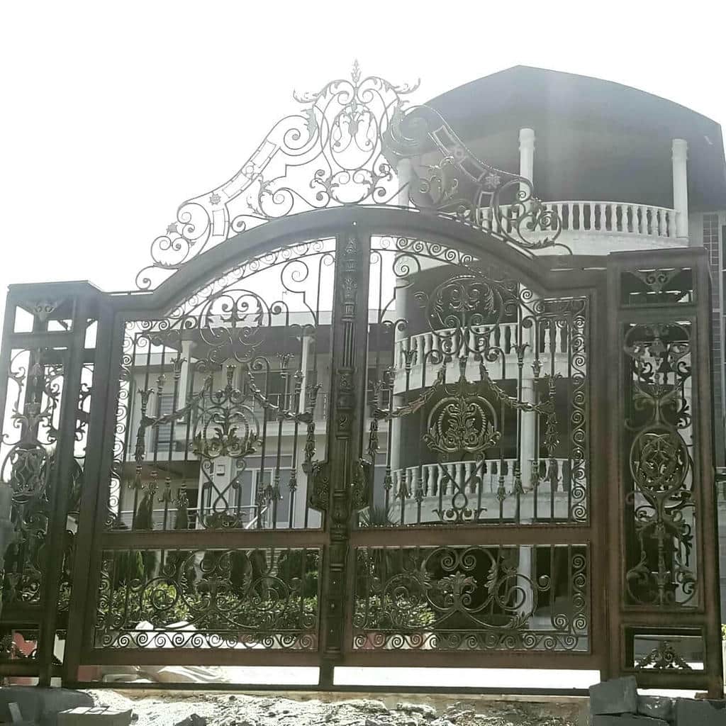 قیمت درب حیاط فرفورژه فلزی ساده در تهران