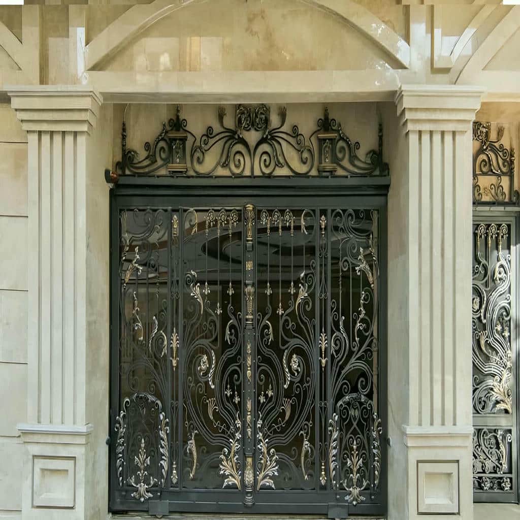 درب حیاط در پرند