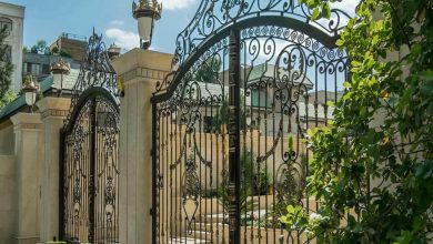 درب حیاط فرفورژه در بندر بوشهر
