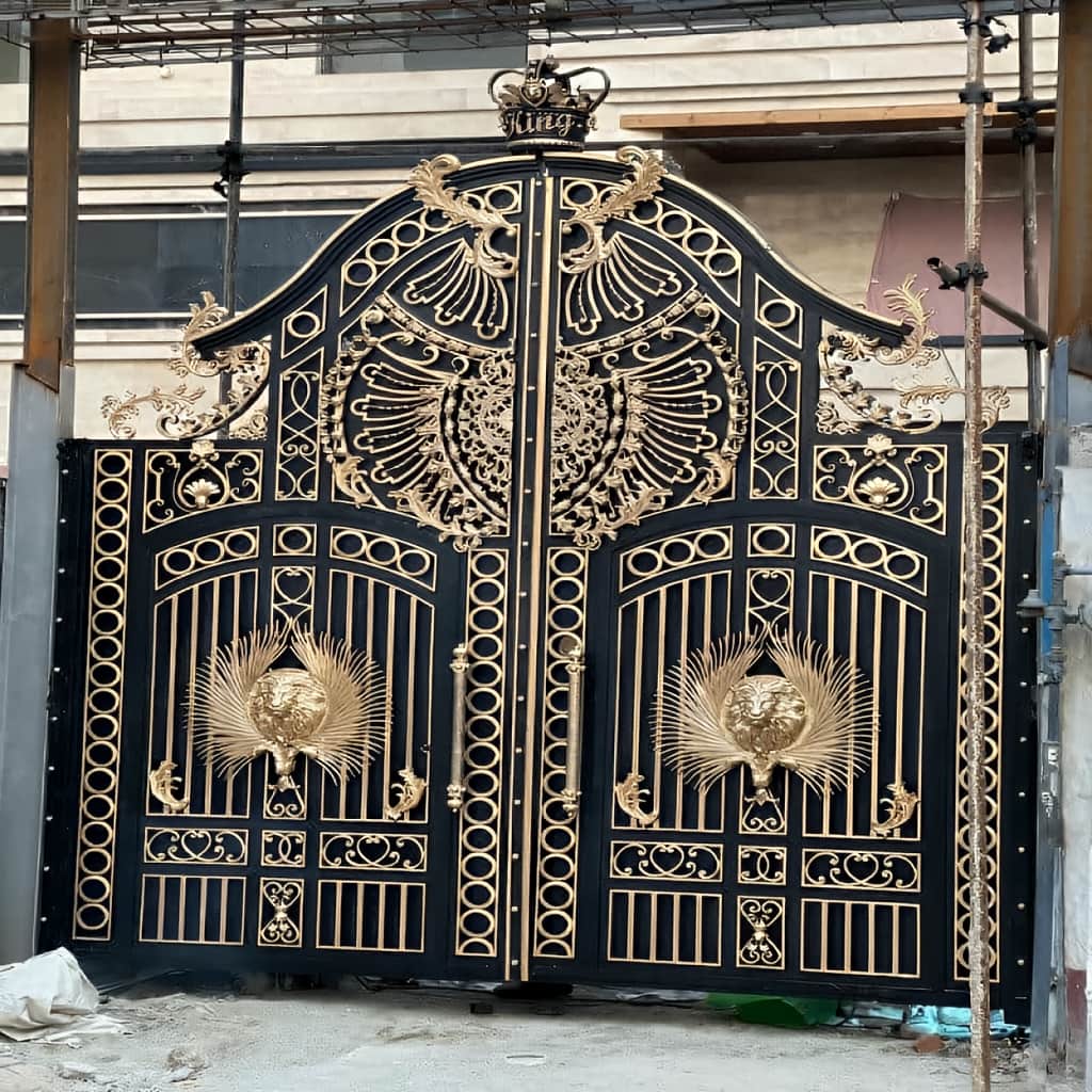 نصب درب حیاط فرفورژه پارکینگ حیاط در آمل