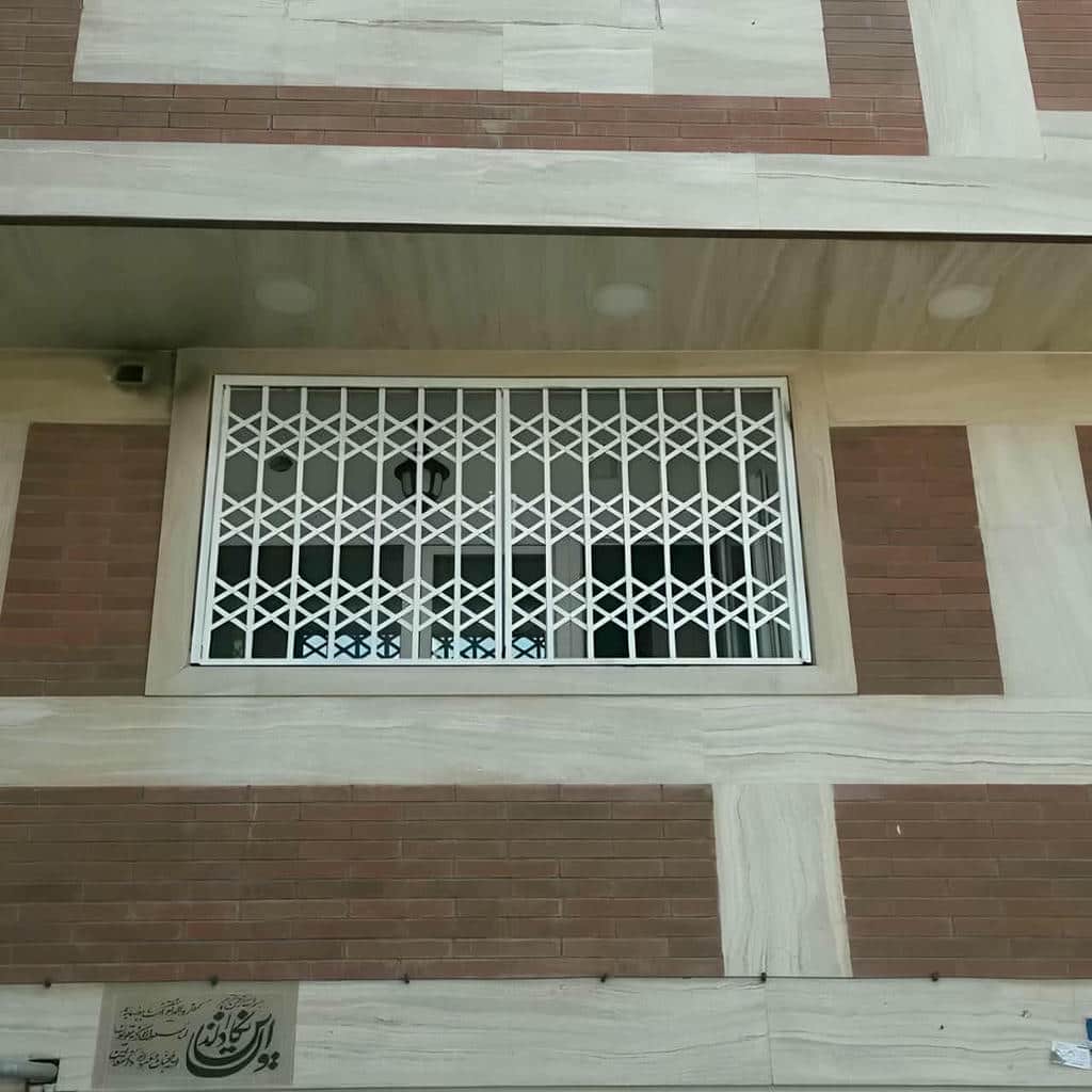 حفاظ پنجره فلزی در ارومیه