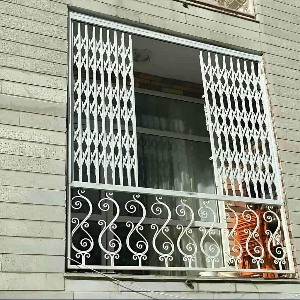خرید حفاظ پنجره فلزی ساده در آبسرد