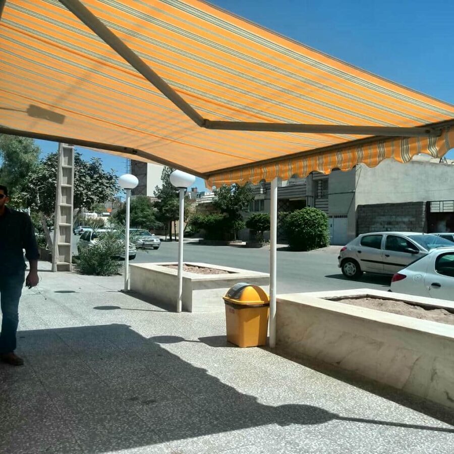 سایبان برقی تجاری با موتور مناسب کارکرد روزانه