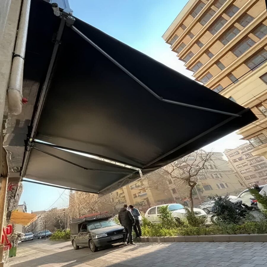 سایبان برقی جمع شونده حیاط با شیب نصب درست و آبرو