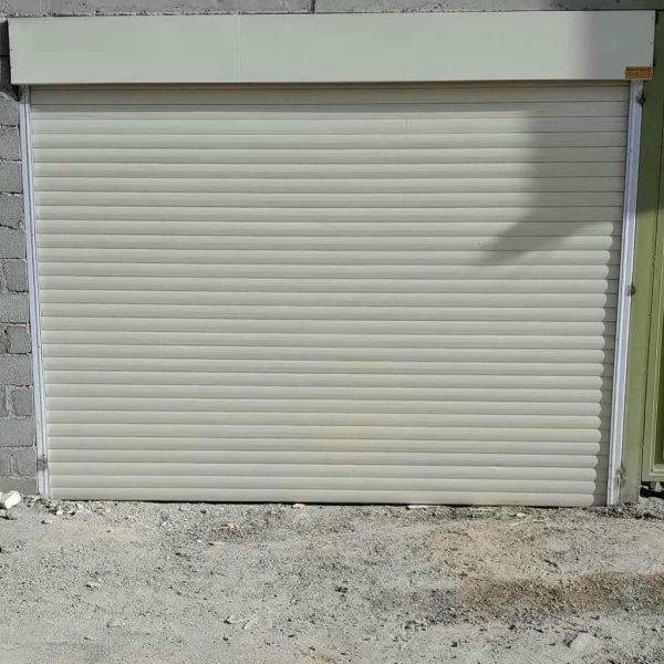 کرکره برقی مناسب درب پارکینگ خودرو ساختمان