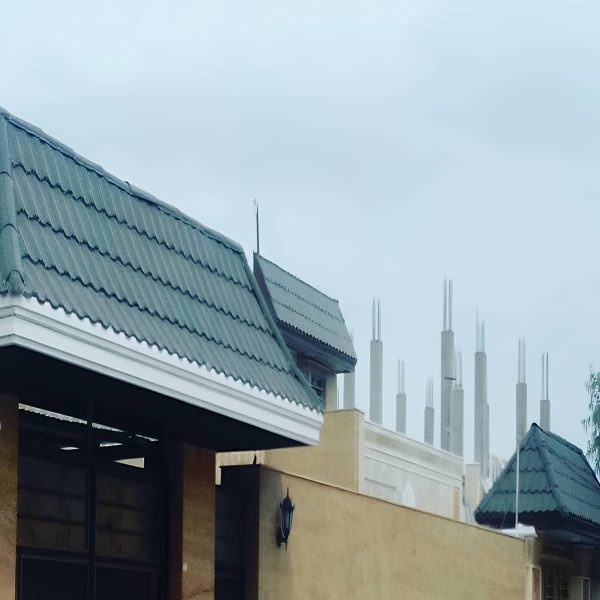 آردواز شیک ورودی ساختمان