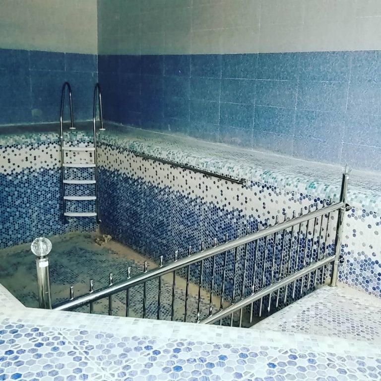 هندریل استیل دیواری ایمن