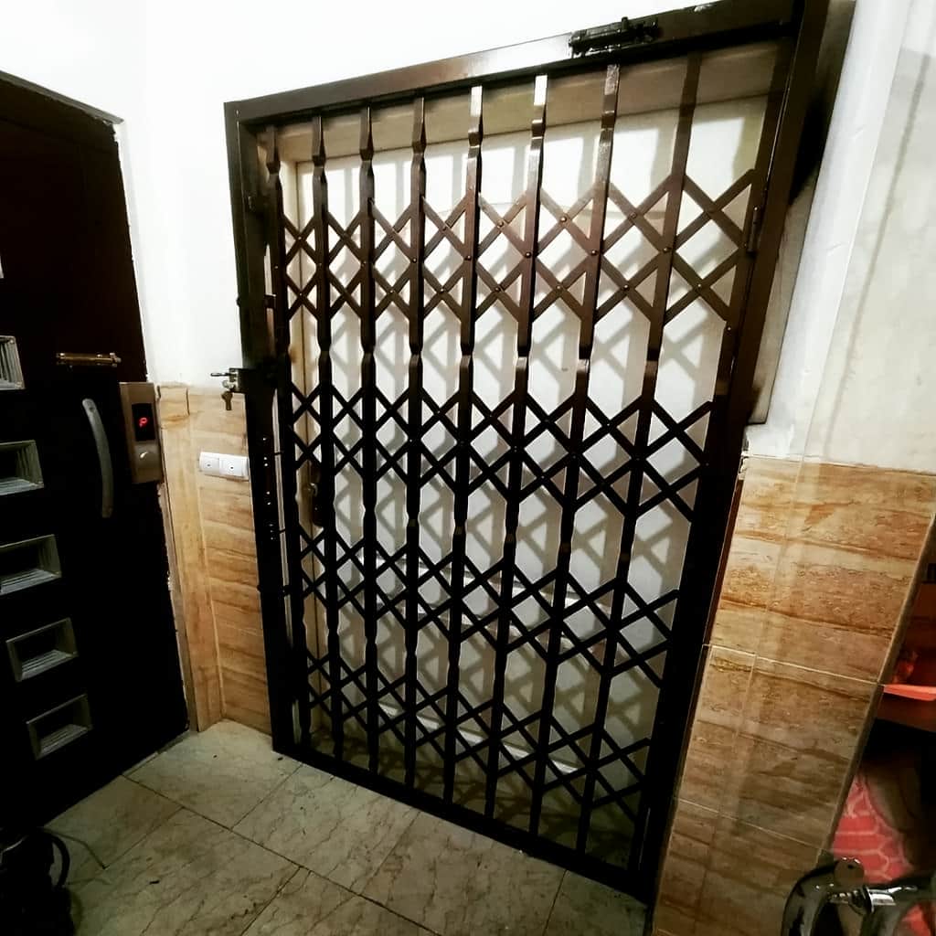نمونه تسمه پهن درب آکاردئونی چهار گل لوزی