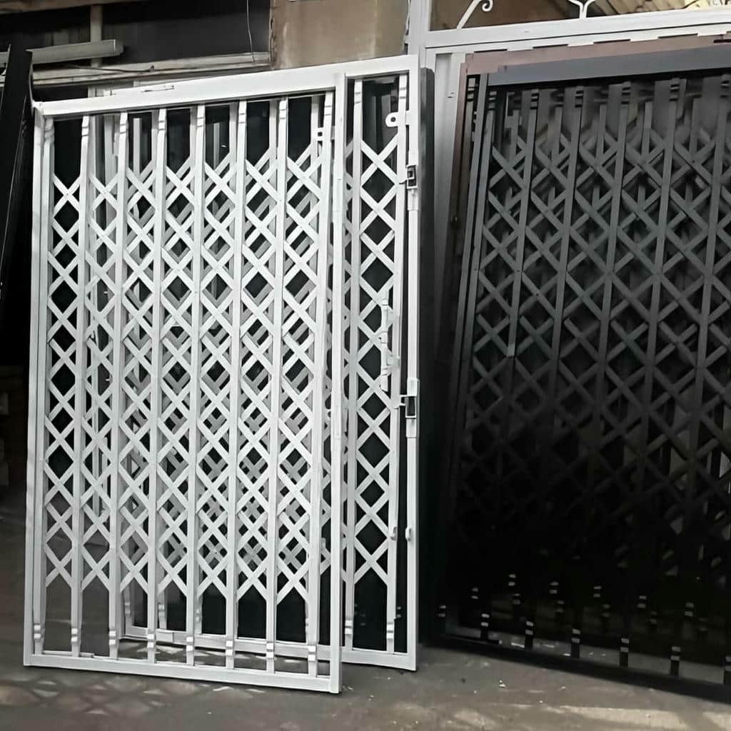 مدل سه گل درب آکاردئونی ضد سرقت آپارتمان