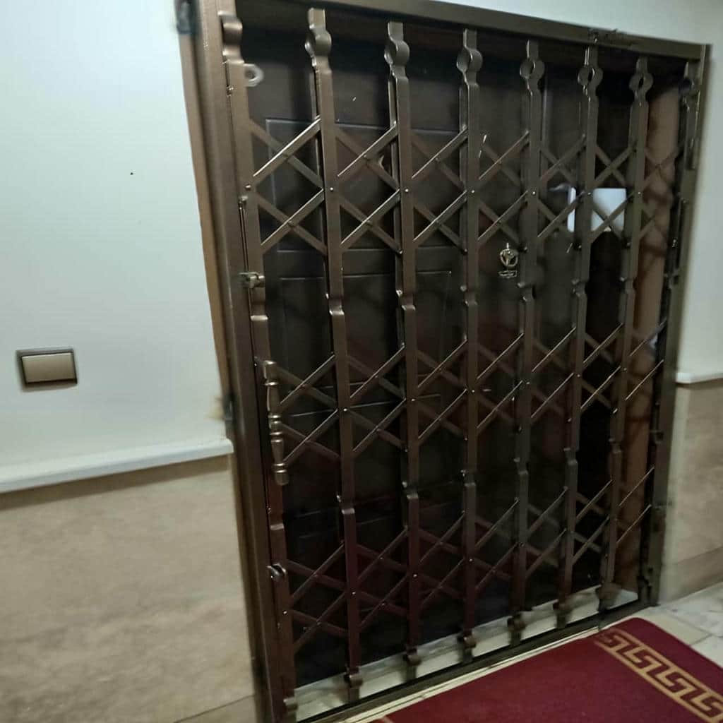9 طرح درب آکاردئونی طرح دار لوزی