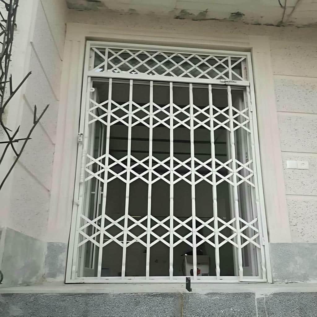 اجرای درب آکاردئونی واحد اداری با ریل تراز