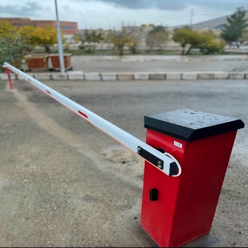 ساخت راهبند تاشو برای سقف پارکینگ طبقاتی