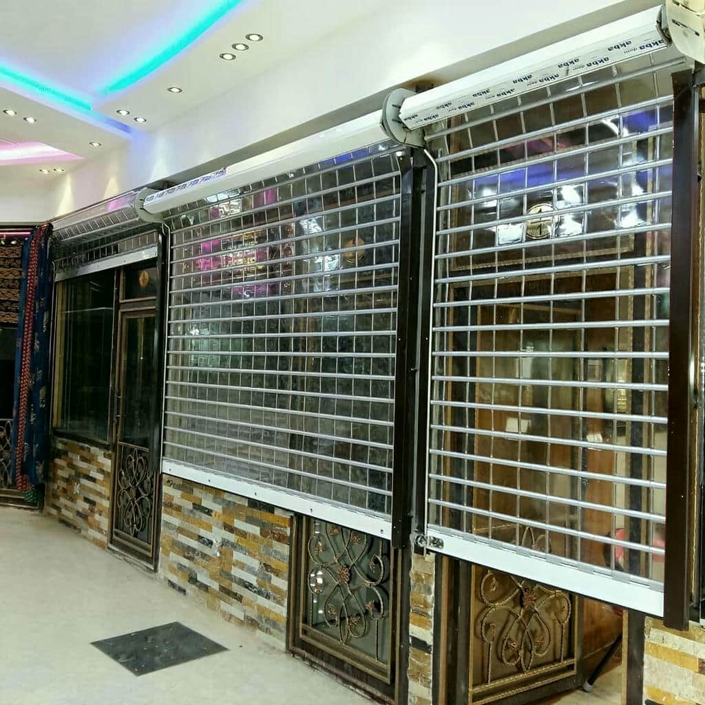 مشاوره انتخاب کرکره برقی رنگی نمای فروشگاه