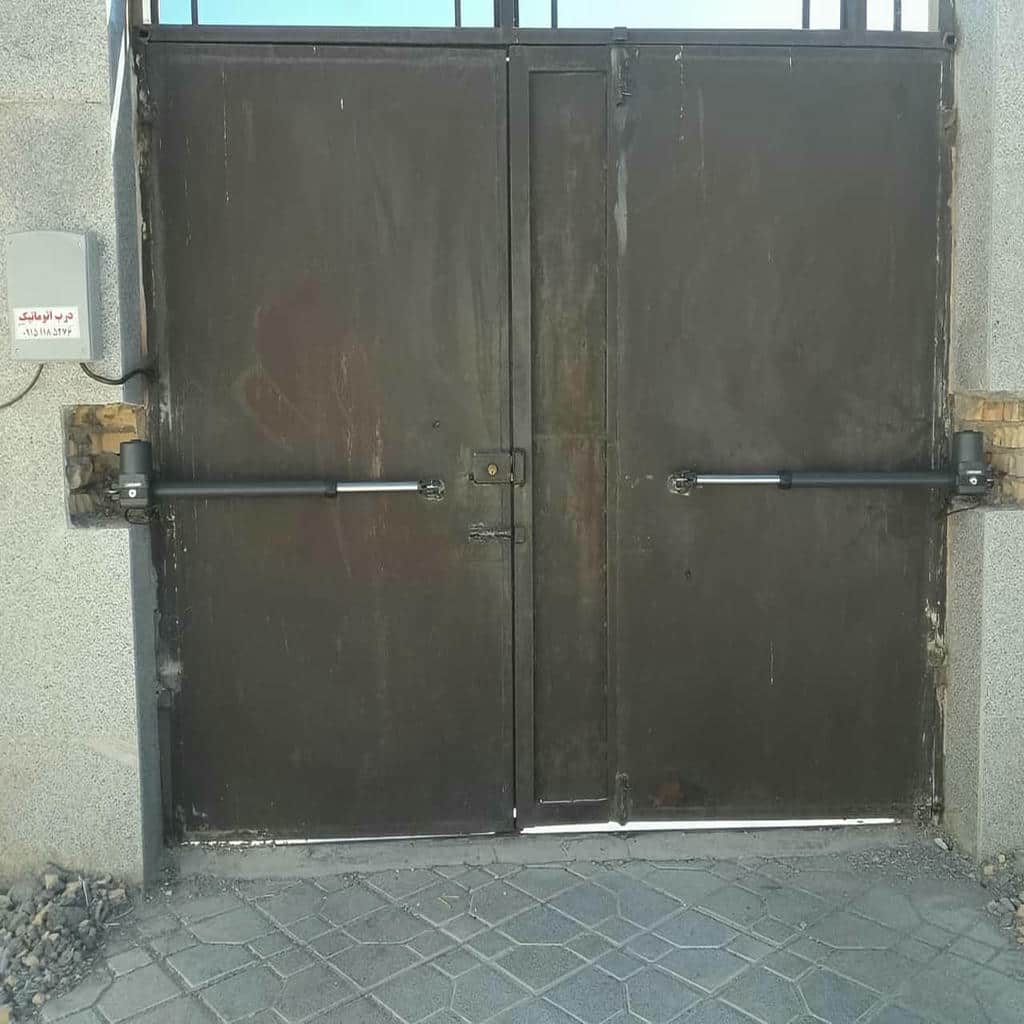 جک پارکینگی هوشمند کنترل تردد با برنامه تلفن همراه