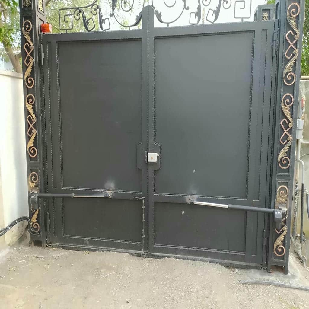 ساخت زیرسازی جک درب پارکینگ هیدرولیک