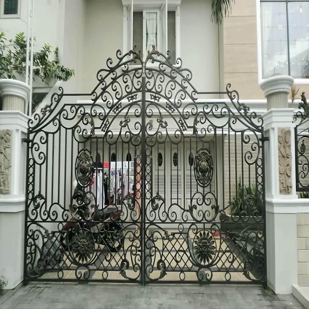 سفارش درب حیاط نمای آجری با پیشنمایش دقیق
