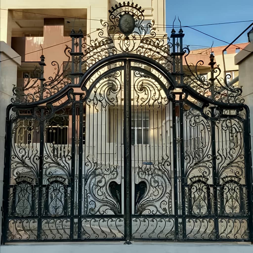 قیمت درب پارکینگ ریلی ریل زمینی بر اساس مشخصات سفارش