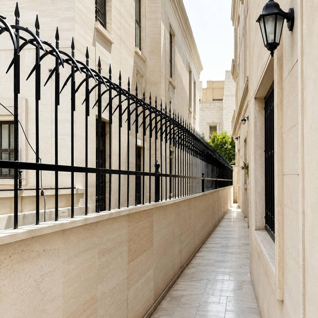 تولید حفاظ دیوار تراورتن با جوشکاری دقیق