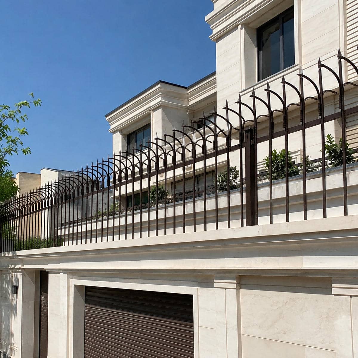11 طرح نرده حفاظ دیوار ساده