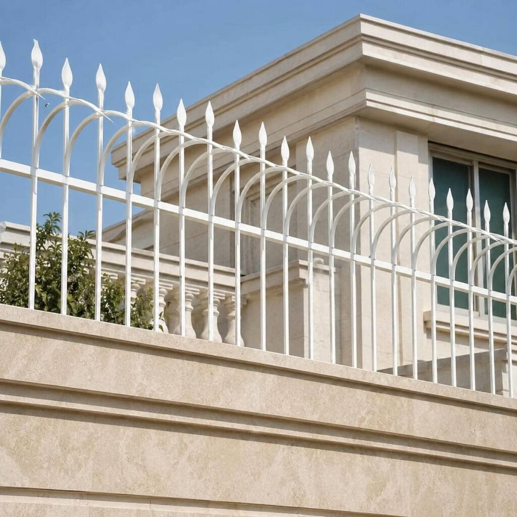 سفارش نرده حفاظ ساده متناسب با ارتفاع دیوار