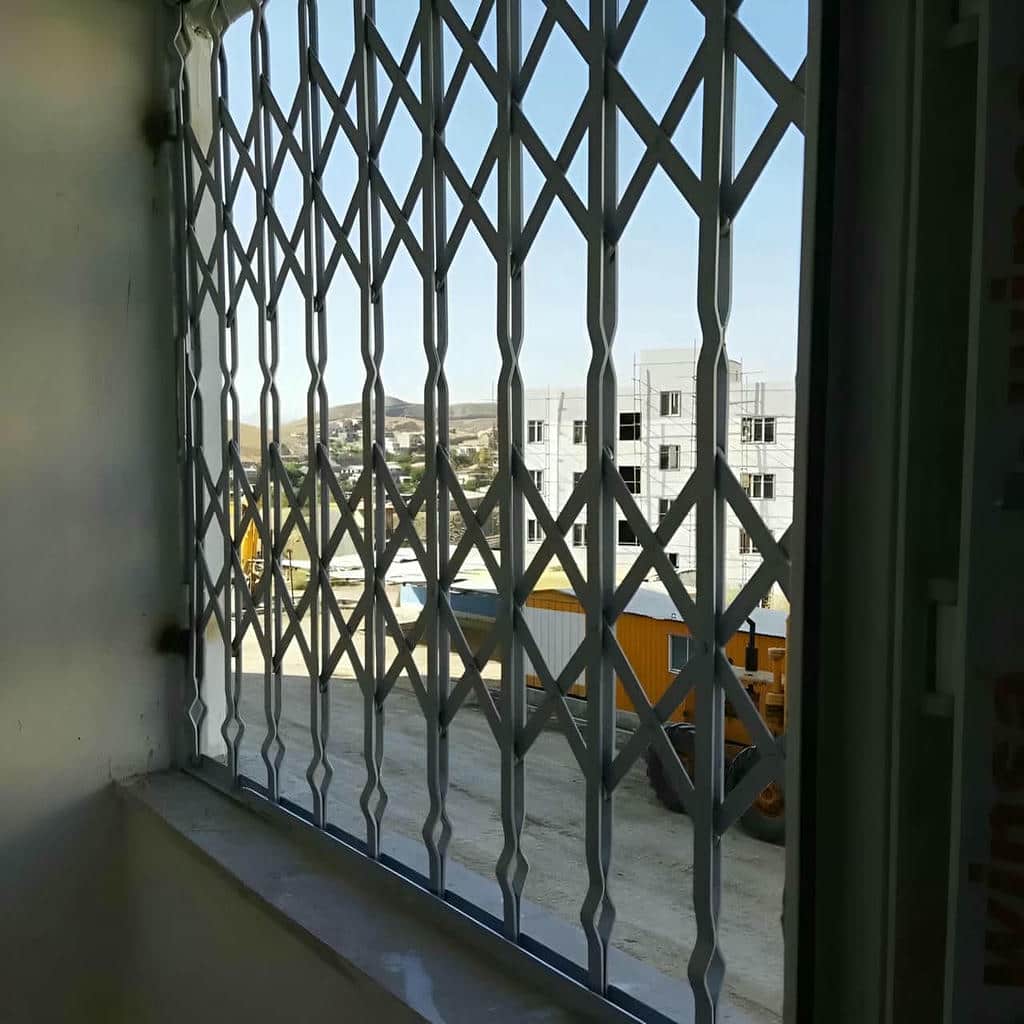 حفاظ آکاردئونی فلزی با طراحی ورودی مطمئن