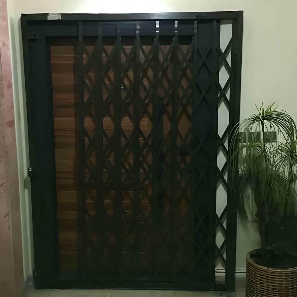 مرکز فروش و نصب حفاظ آکاردئونی مناسب خدمات پس از فروش معتبر