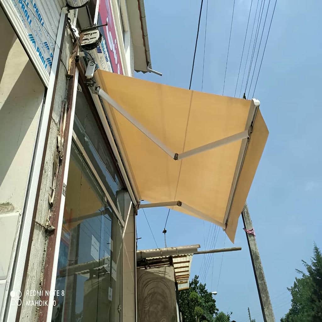 سایه بان اتوماتیک فضای ورودی