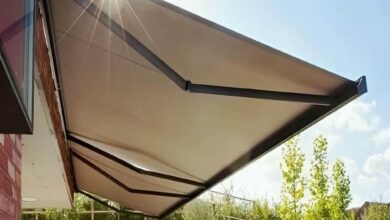 سایبان تاشو بازویی برای ورودی مجتمع