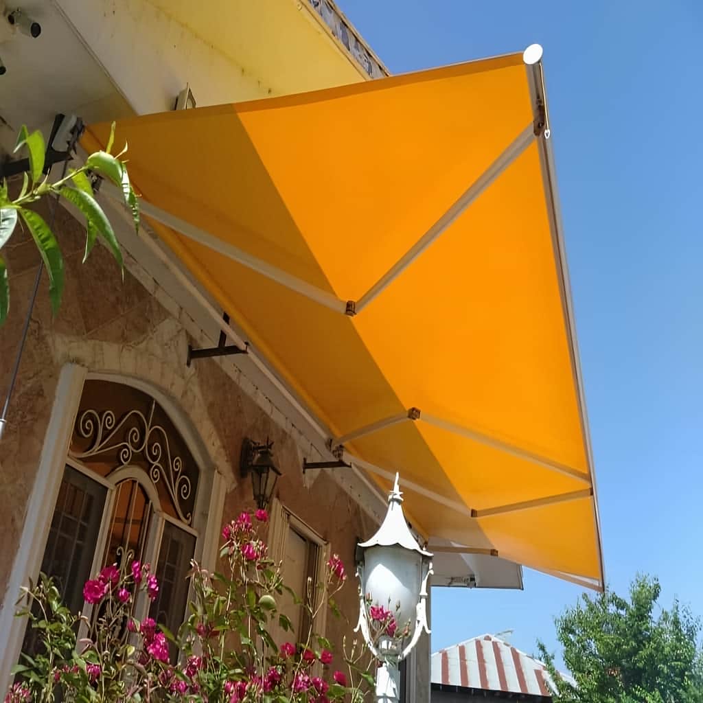 مرکز فروش سایبان تاشو برای فضاهای محدود و کم عرض