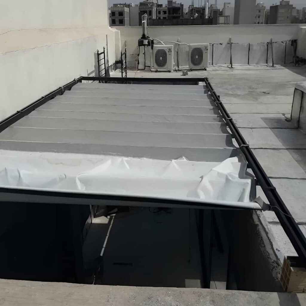 سقف متحرک پارچه ای هماهنگ با فرفورژه